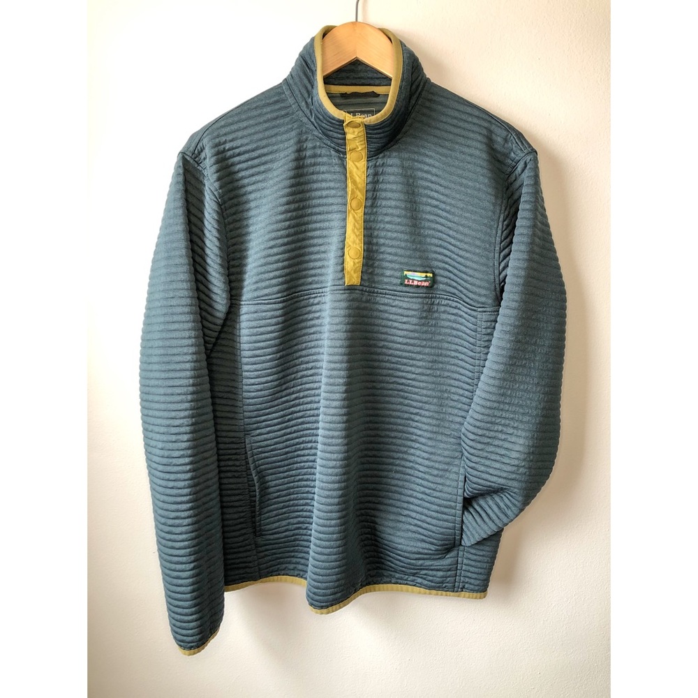 ❌ S O L D ❌LL Bean- Men’s pull over quarter snap